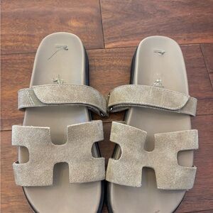 Steve Madden Tan Sandals